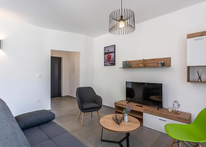 Apartman 2 Bedroom Beautiful In Vrbnik