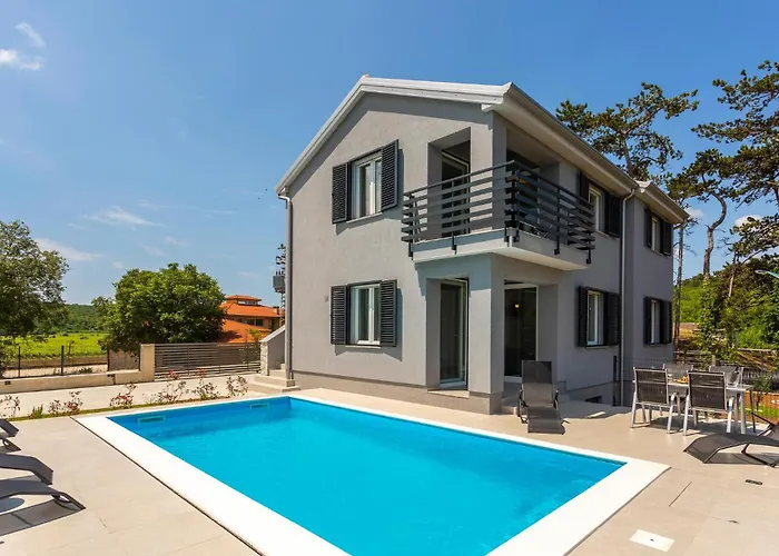 Apartman 2 Bedroom Beautiful In